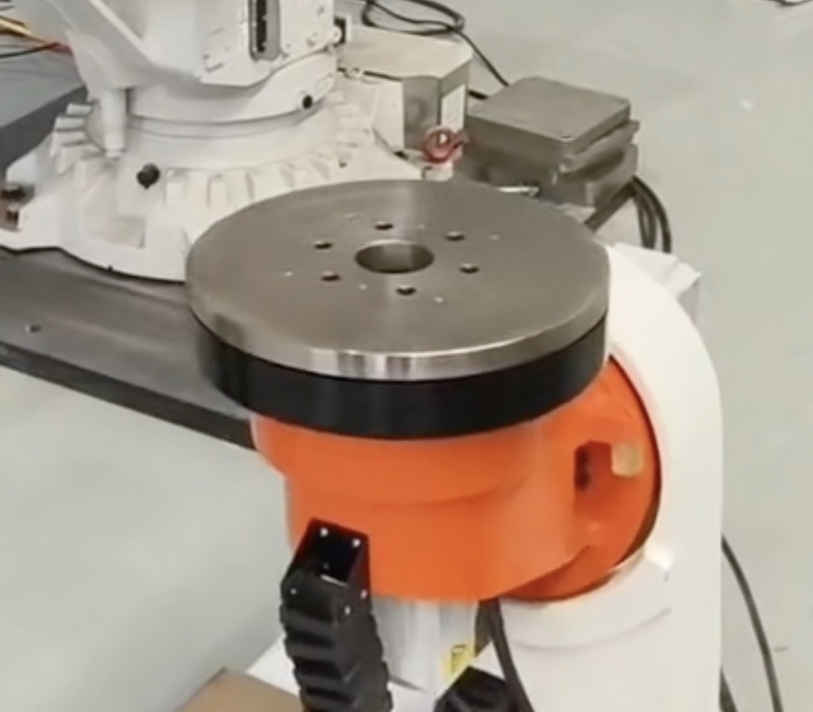 ربات پوزیشنر ربات Fanuc با قابلیت حمل و نقل دریایی برای درمان اسپری پلاستیک روی فولاد
