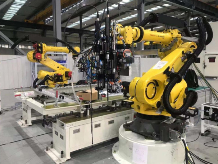 ربات خود را به سطح بعدی با بسته لباس ربات KUKA/YASKAWA/FANUC سازگار ببرید