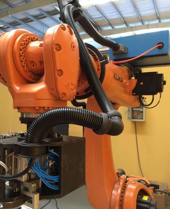 بسته لباس ربات 20 کیلوگرم برای FANUC 165F ABB 6700 KUKA KR210 EW-01-FANUC165F SD-70-A136