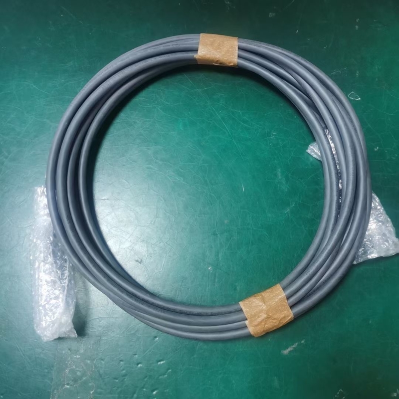 ABB/FANUC/KUKA کابل های انعطاف پذیر ربات 12 کیلوگرم وزن خالص ولتاژ مشخص شده به عنوان هر ایستگاه کاری ربات